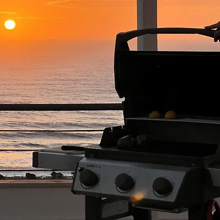 Maybe The View In Portugal! Jacuzzi - Gym - Game